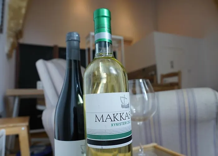 Large Kamara דירה